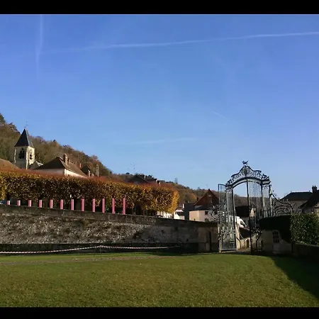 Guyon 120m2- 30m Chateau & 10 Min Giverny *